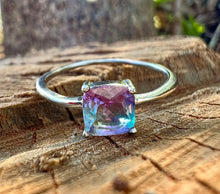 Load image into Gallery viewer, Live Reveal - Sparkle Ring Fizzies PRE-ORDER
